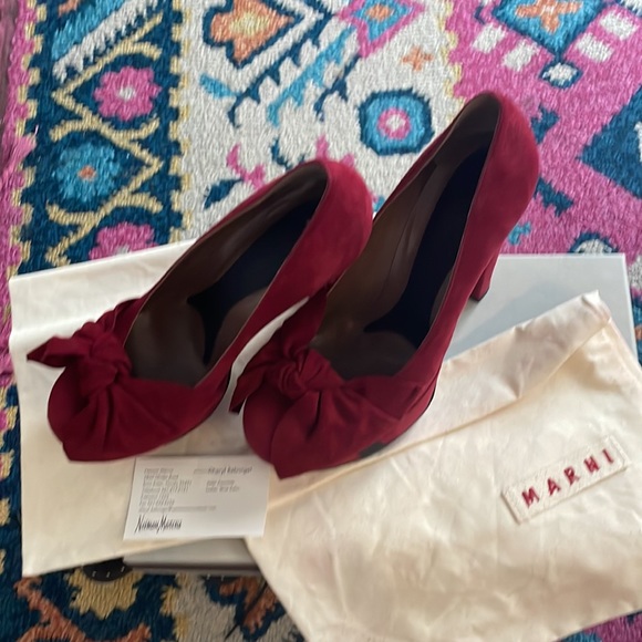 Vintage from the early to mid 2000s MARNI Burgundy Punp 37.5 - Picture 2 of 10